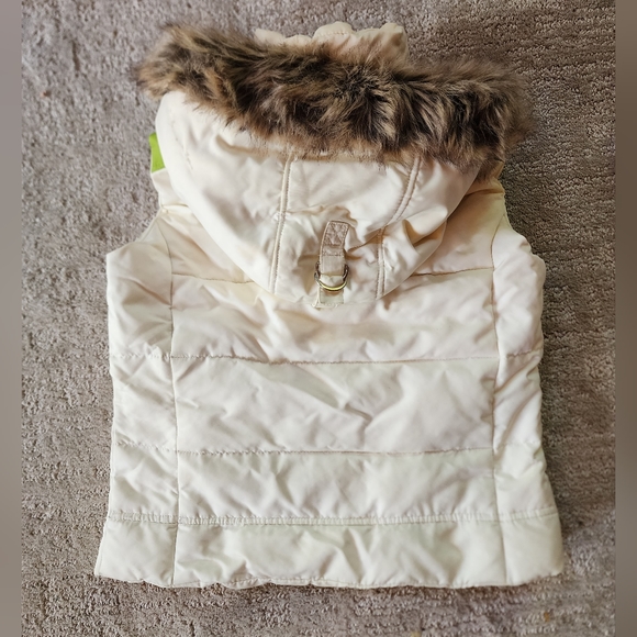 DKNY Winter/Fall Vest - Picture 2 of 4